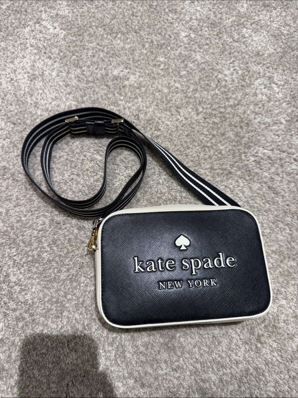 NWOT kate spade Black and cream Striped Strap Crossbody Camera Bag